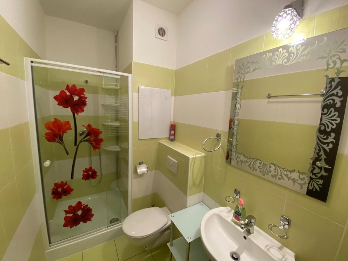 Apartments Monty Подгайска Экстерьер фото